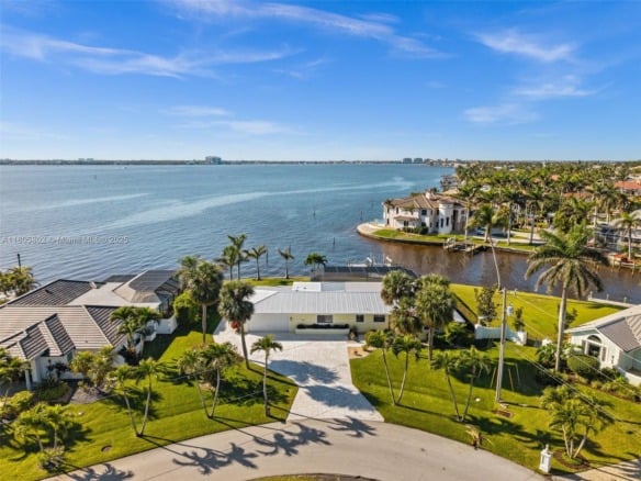 1600 Edith Esplanade, Cape Coral FL 33904 — #A11805802