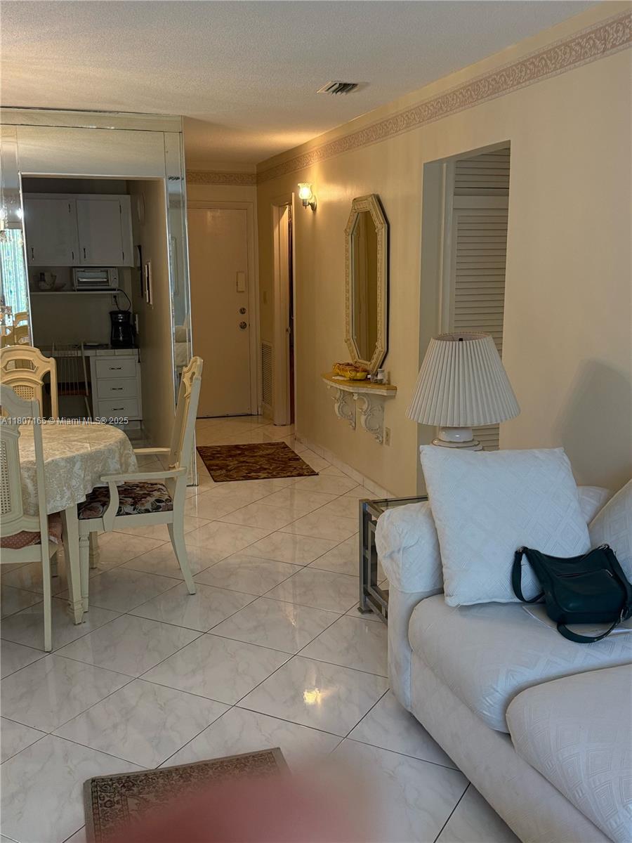 83dcefb7-5833 1395 NE 167th St # 203, Miami FL 33162 — #A11807165