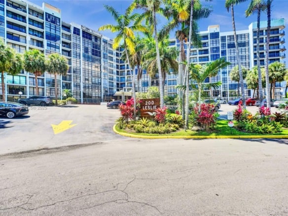 200 Leslie Dr # 1031, Hallandale Beach FL 33009 — #A11807226
