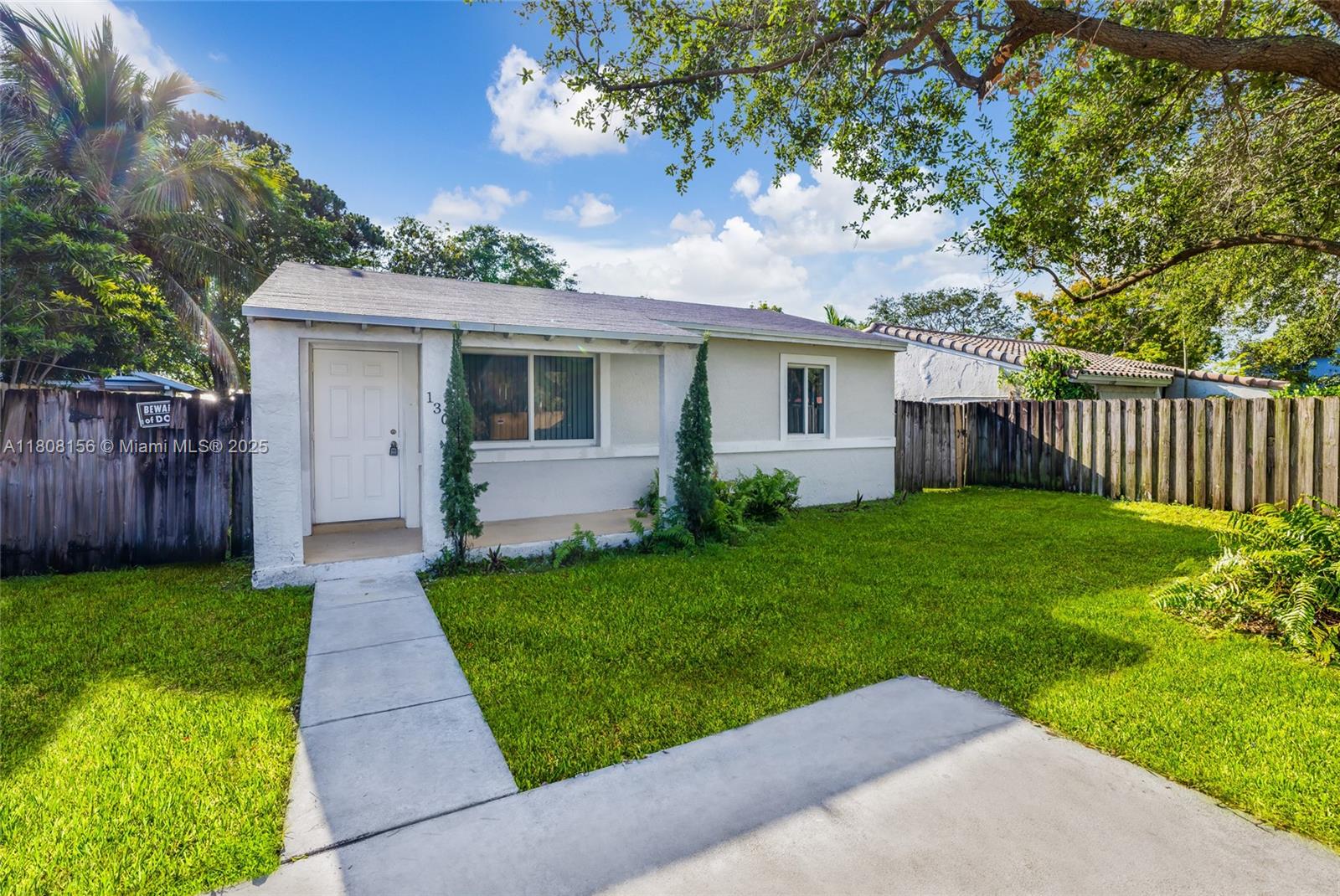 83dcefb7-5863 1304 NW 6th Ave, Fort Lauderdale FL 33311 — #A11808156