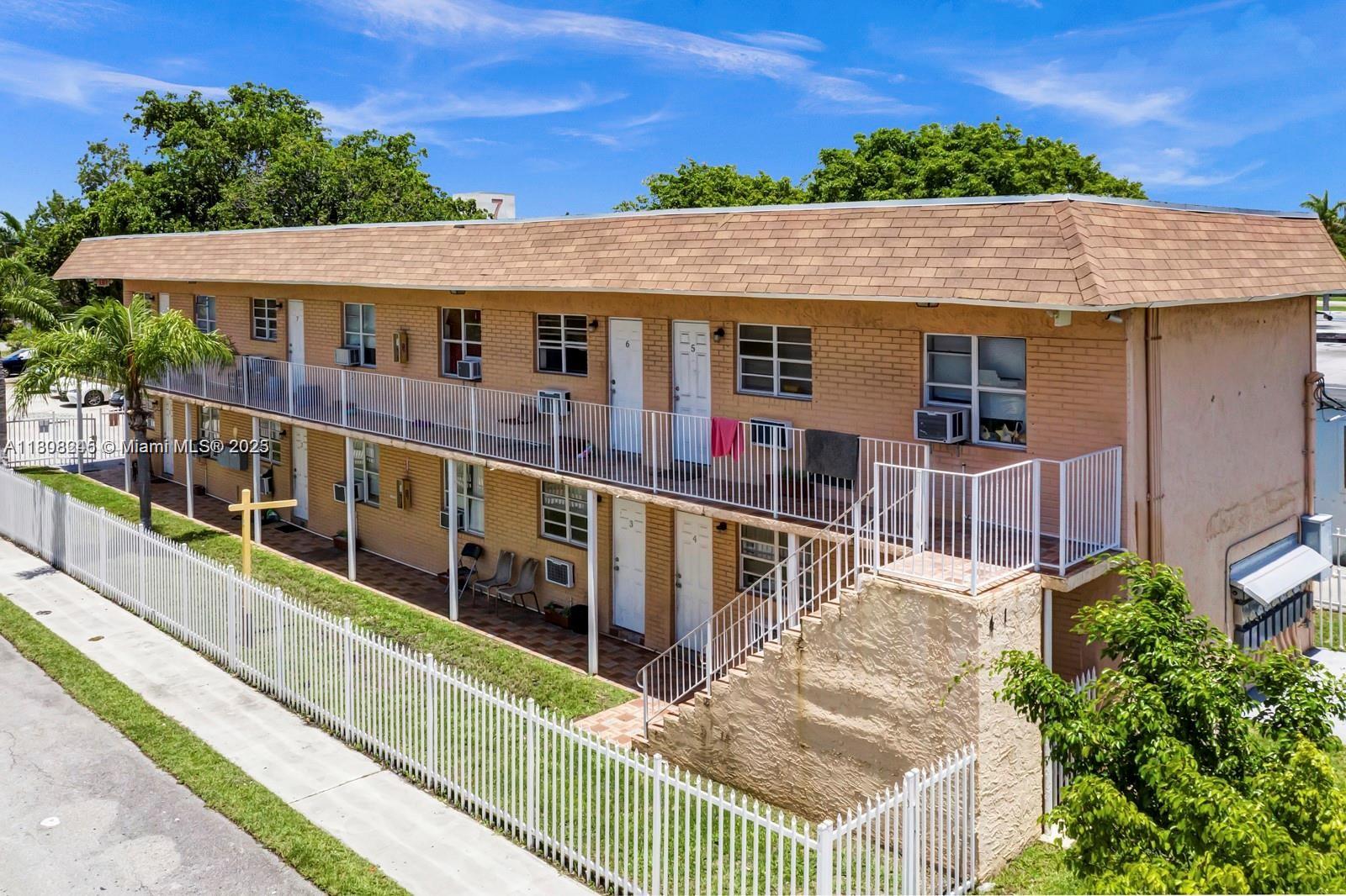 83dcefb7-5864 401 N DIXIE HWY # 6, Hallandale Beach FL 33009 — #A11808245