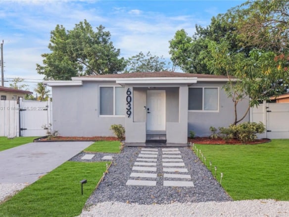 6039 SW 38th St, Miramar FL 33023 — #A11809631