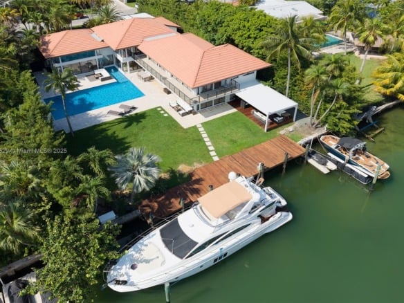 201 Knollwood Dr, Key Biscayne FL 33149 — #A11809629