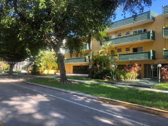 1975 NE 135th St # 2D, North Miami FL 33181 — #A11809793