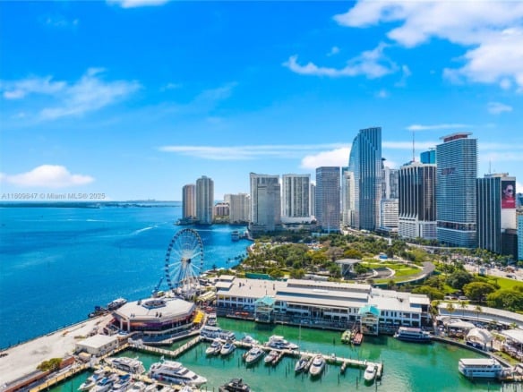 159 NE 6th St # 3005, Miami FL 33132 — #A11809847