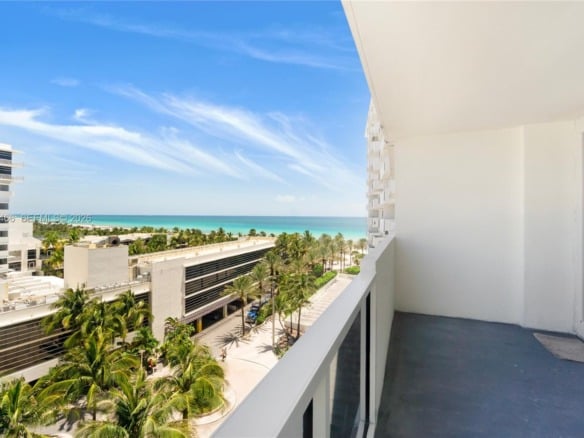 100 Lincoln Rd # 827, Miami Beach FL 33139 — #A11810466