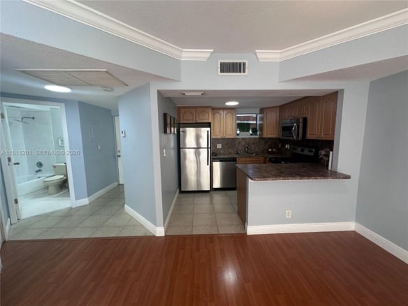 8290 Lake Dr # 502, Doral FL 33166 — #A11811201