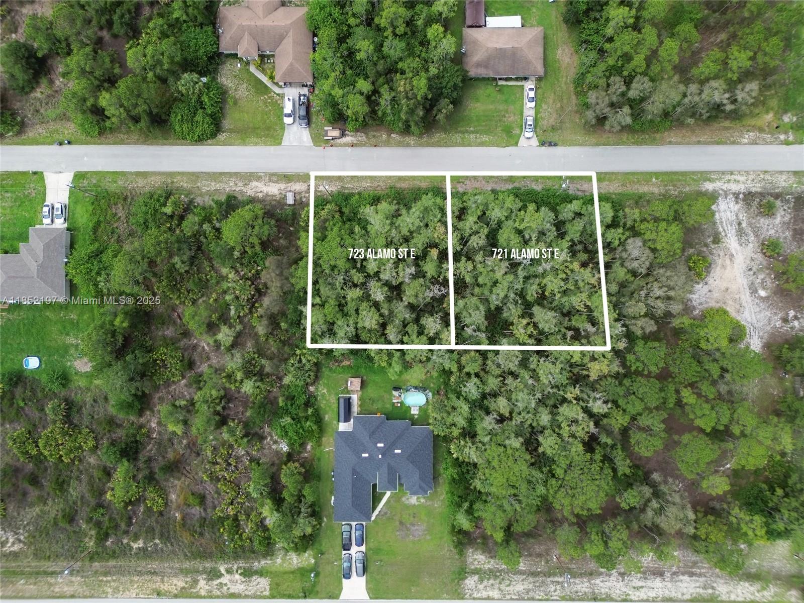 723 Alamo ST E, Lehigh Acres FL 33974 — #A11852197