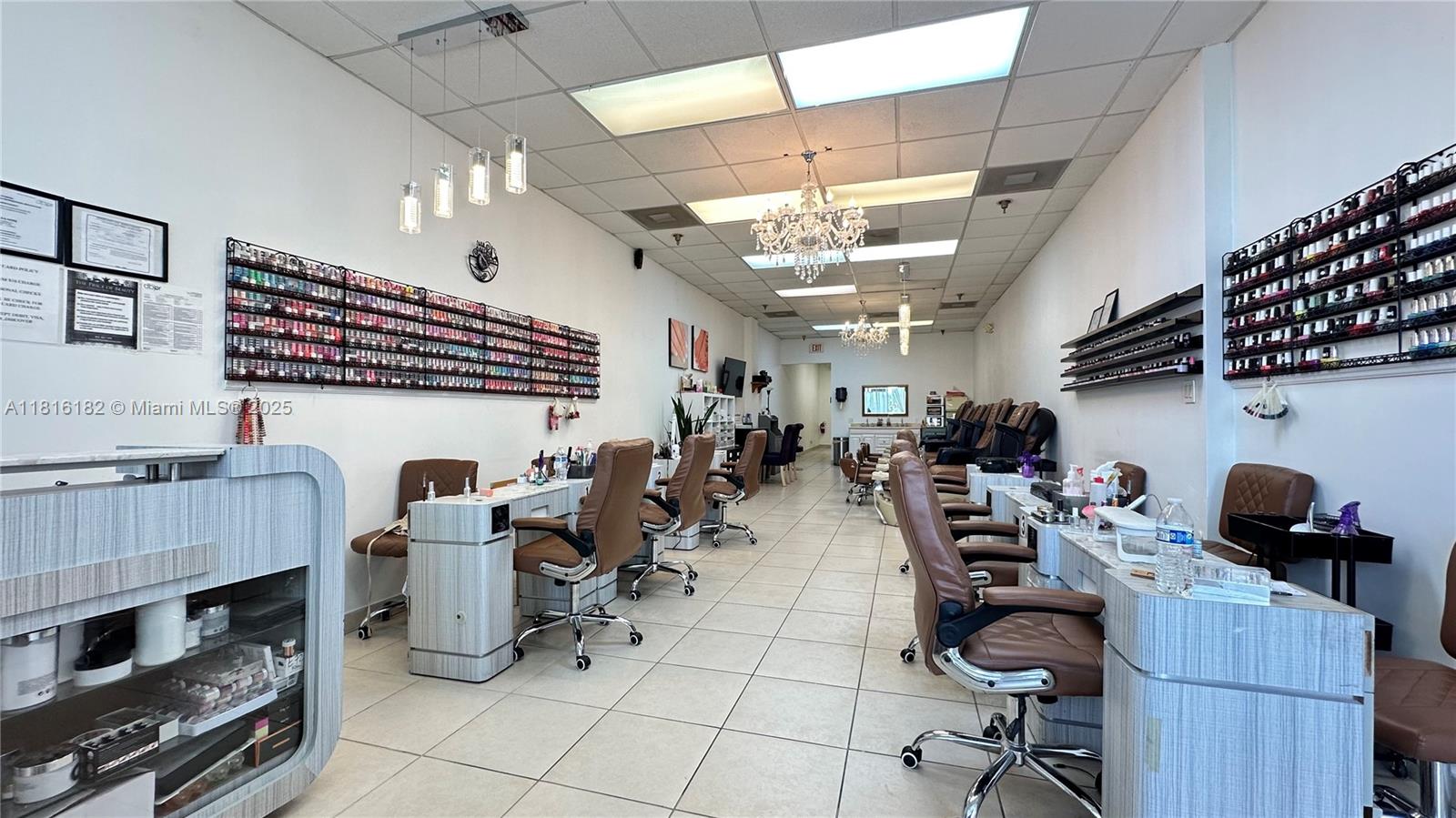 83dcefb7-6048 N University Dr, Pembroke Pines FL 33024 — #A11816182