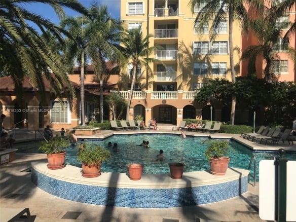 19801 E Country Club Dr # 603, Aventura FL 33180 — #A11818333