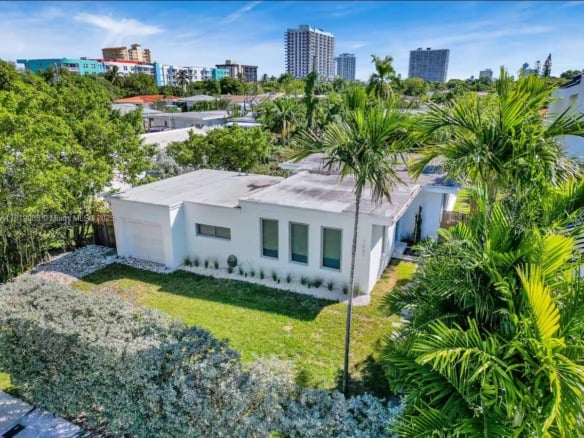 7537 W Treasure Dr, North Bay Village FL 33141 — #A11819088