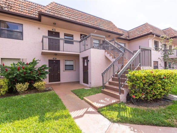 10624 NW 10th St # 103, Pembroke Pines FL 33026 — #A11819218