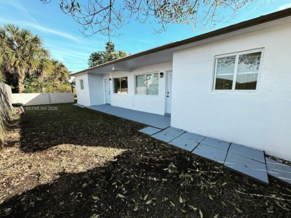 516 NW 18th Ave, Fort Lauderdale FL 33311 — #A11819437