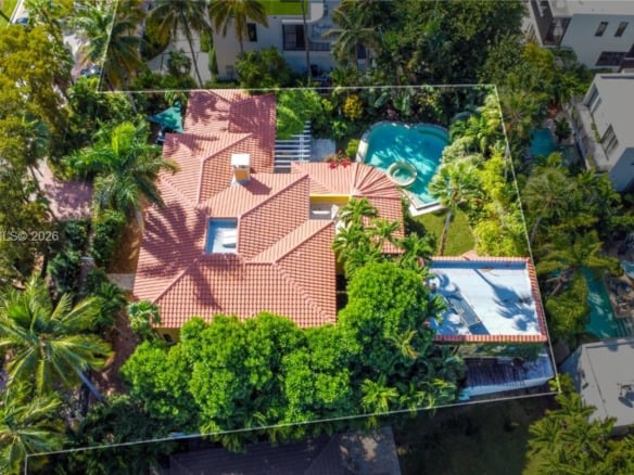 2050 Alton Rd, Miami Beach FL 33140 — #A11819857