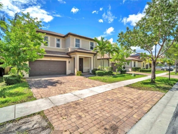 2190 SE 2nd St, Homestead FL 33033 — #A11820100