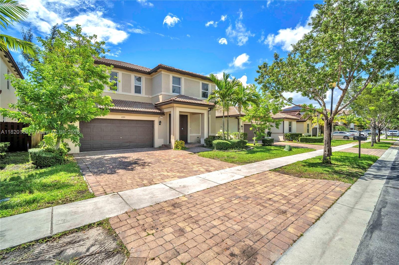 83dcefb7-6142 2190 SE 2nd St, Homestead FL 33033 — #A11820100