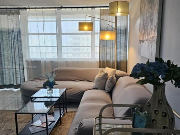 251 174th St # 2111, Sunny Isles Beach FL 33160 — #A11820554