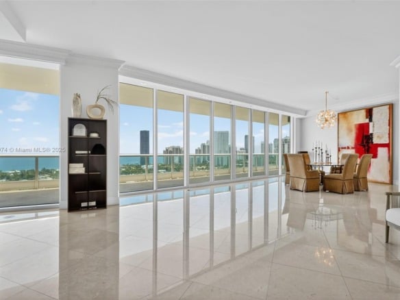 20155 NE 38th Ct # 2201, Aventura FL 33180 — #A11822074