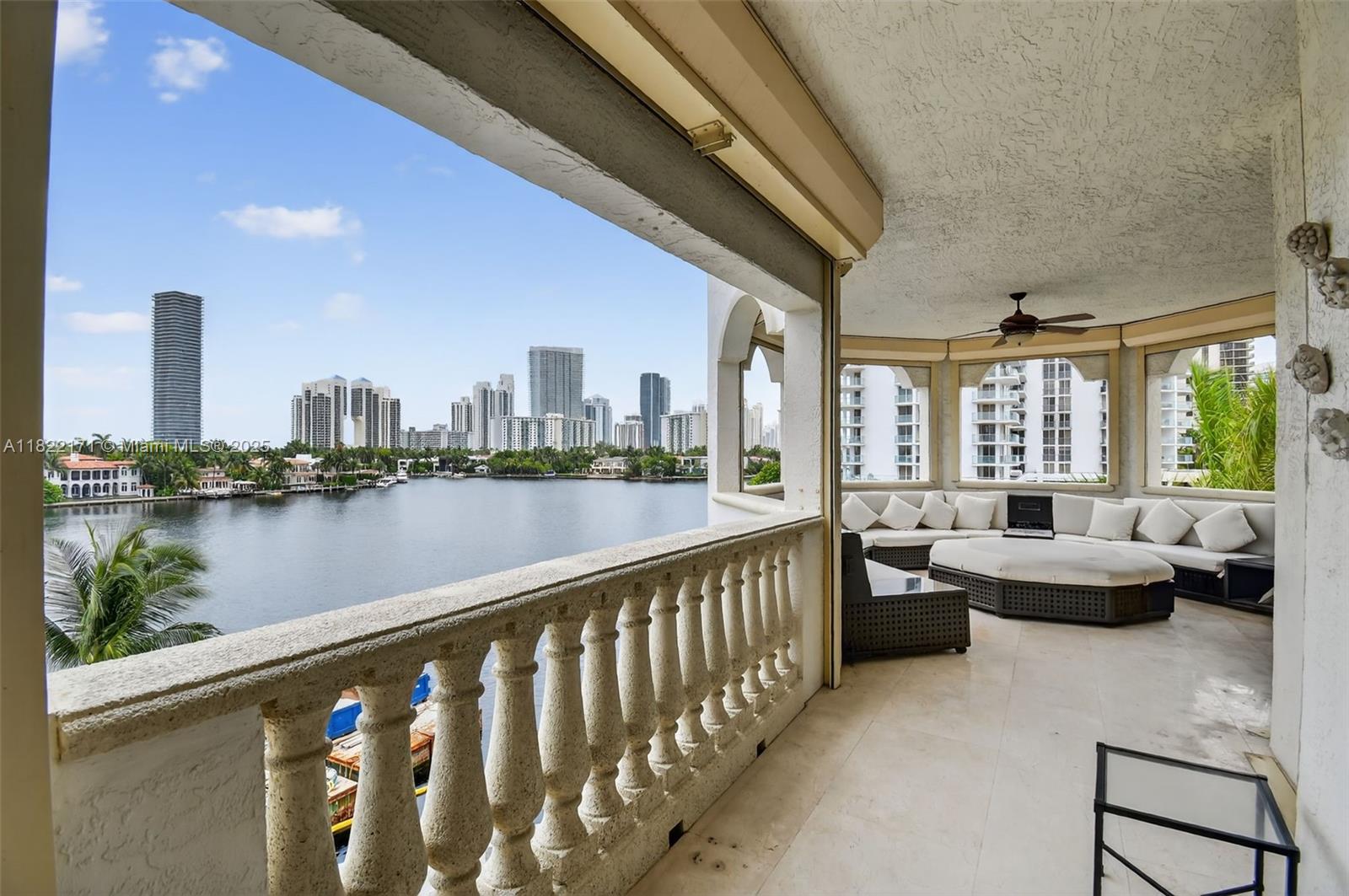 83dcefb7-6198 19925 NE 39th Pl # 404, Aventura FL 33180 — #A11822171