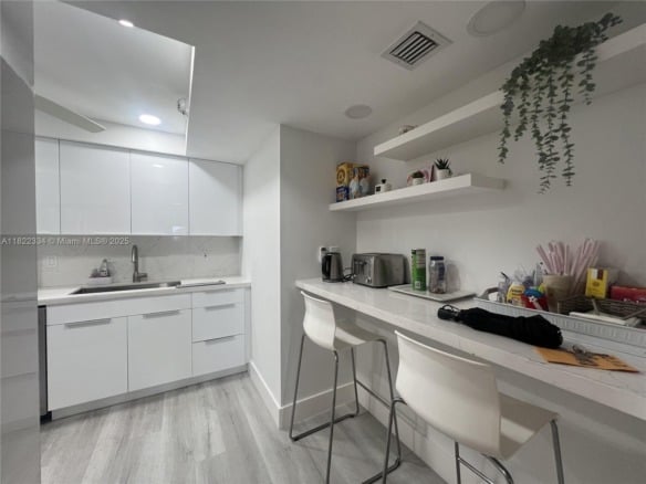 4900 N Ocean Blvd # 212, Lauderdale By The Sea FL 33308 — #A11822334