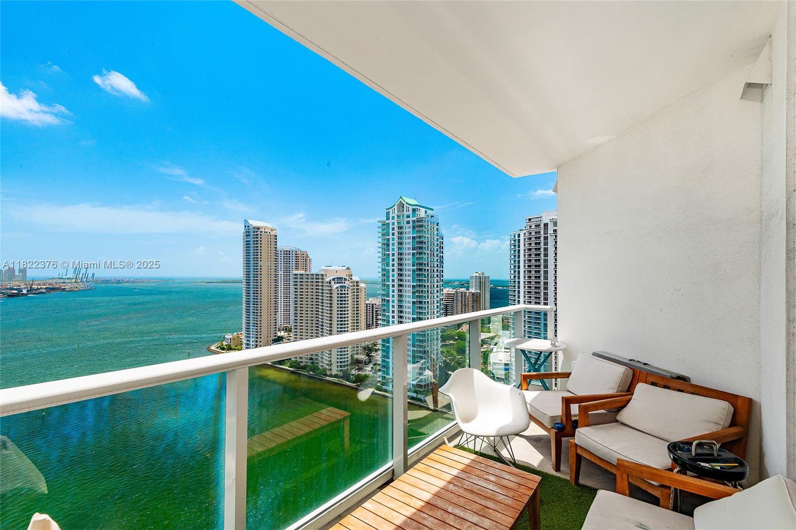 83dcefb7-6207 300 S Biscayne Blvd # 2612, Miami FL 33131 — #A11822376