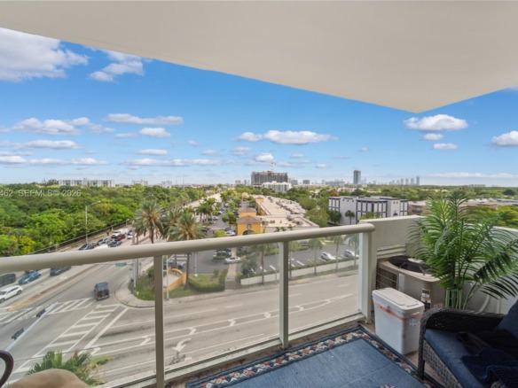 13499 Biscayne Blvd # 703, North Miami FL 33181 — #A11822462