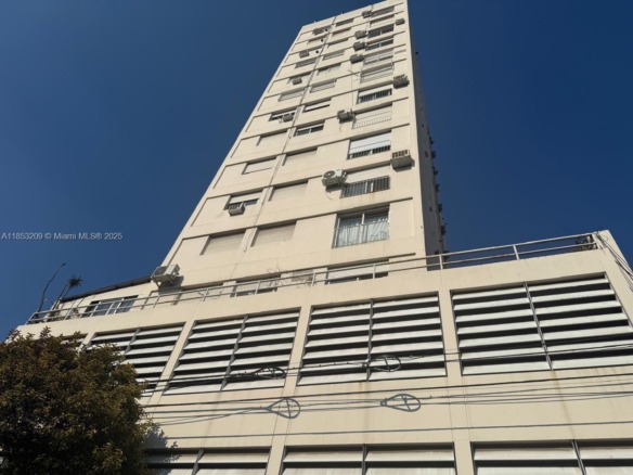Yerbal 3924 Yerbal 3924 Floresta Buenos Aires # 14, FL 3924 — #A11853209