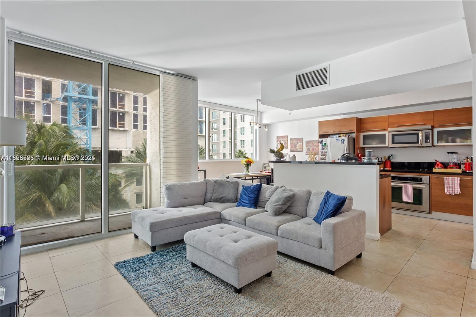 83dcefb7-6231 253 NE 2nd St # 1108, Miami FL 33132 — #A11823528