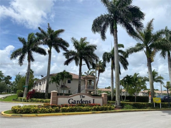 1250 SE 28th Ct # 203, Homestead FL 33035 — #A11823663