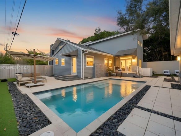 150 NE 50 # A, Miami FL 33137 — #A11824895
