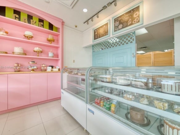 Bakery & Cafe For Sale On Bird Road, Kendall FL 33175 — #A11826159