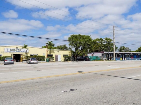 4201 N Dixie Hwy, Oakland Park FL 33334 — #A11826163