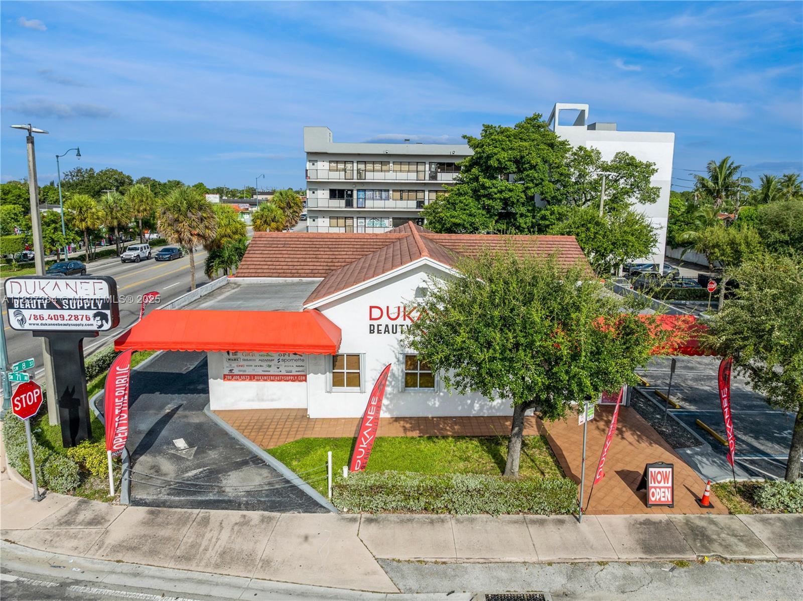 83dcefb7-6321 7101 SW 8th St, Miami FL 33144 — #A11827294