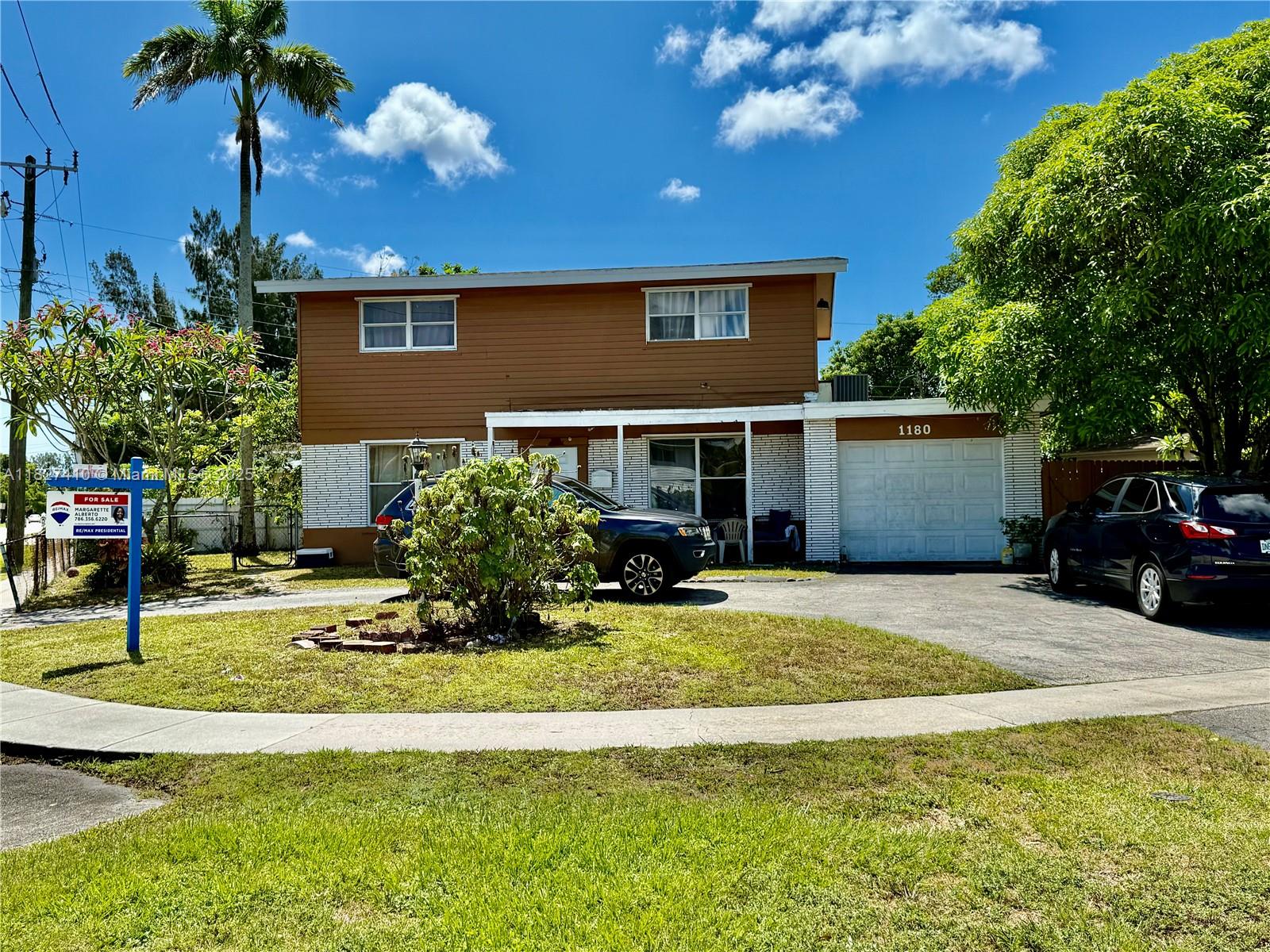 83dcefb7-6326 1180 NW 46th Ave, Lauderhill FL 33313 — #A11827410