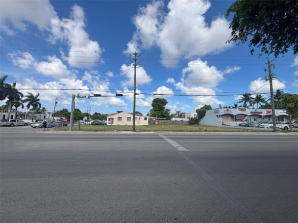 3186 NW 33rd St, Miami FL 33142 — #A11830062