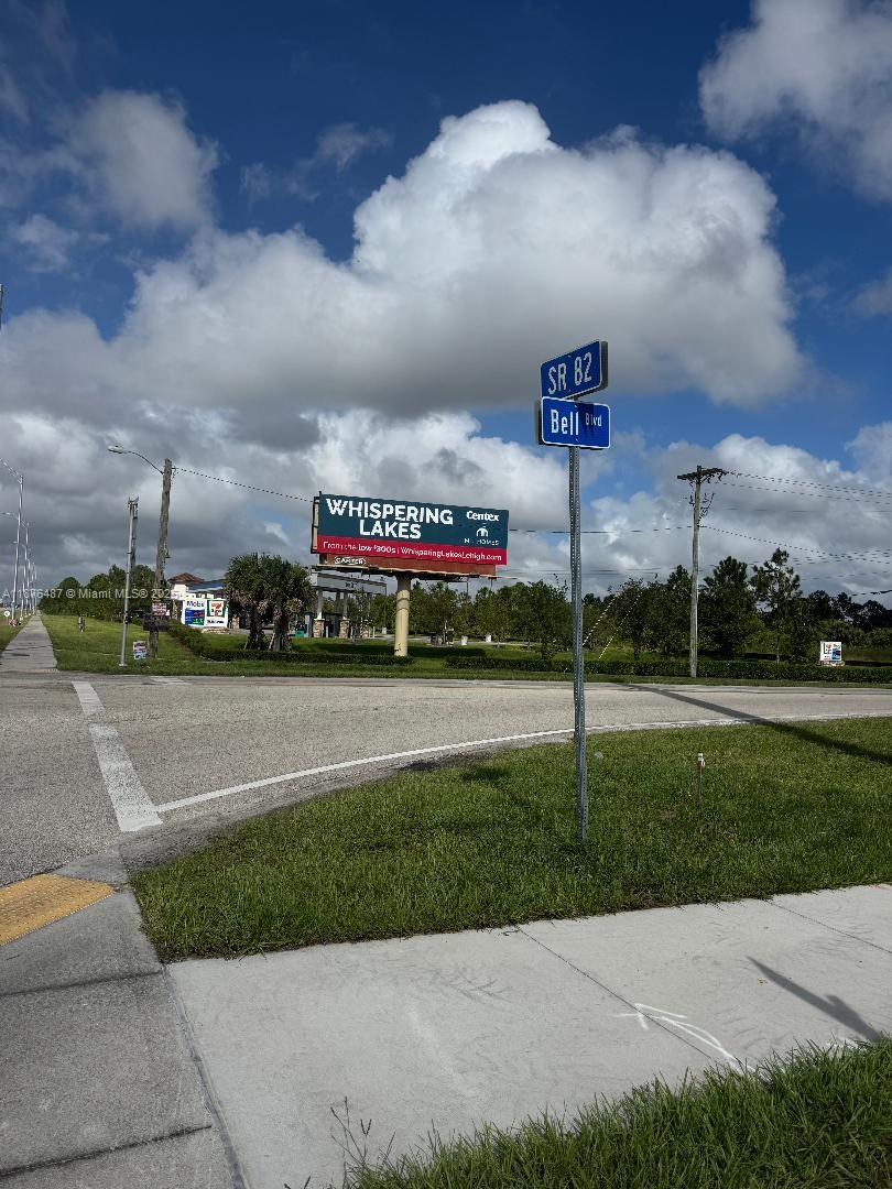1005 PORTLAND, Lehigh Acres FL 33974 — #A11876487
