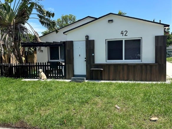 42 SE 10th Ter, Dania Beach FL 33004 — #A11831716
