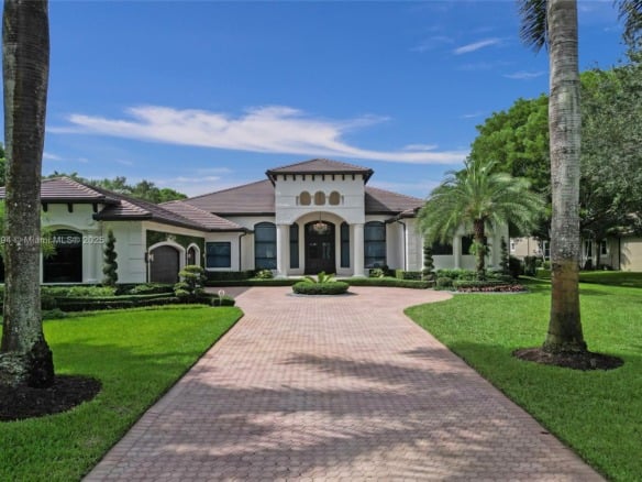 11056 Blackhawk Blvd, Davie FL 33328 — #A11831794