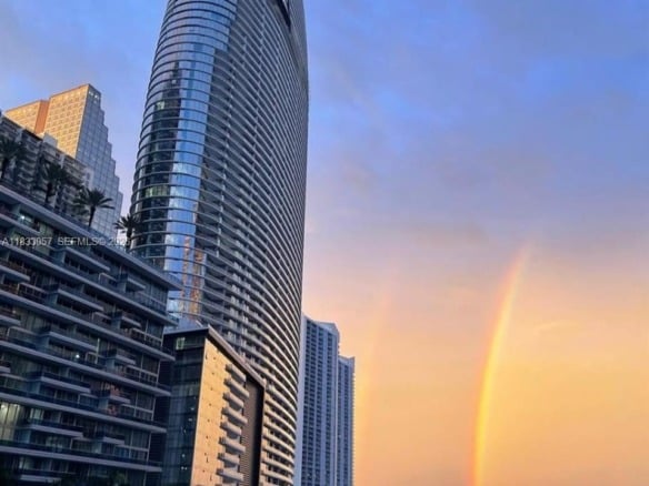 300 Biscayne Blvd Way # 505C, Miami FL 33131 — #A11833057