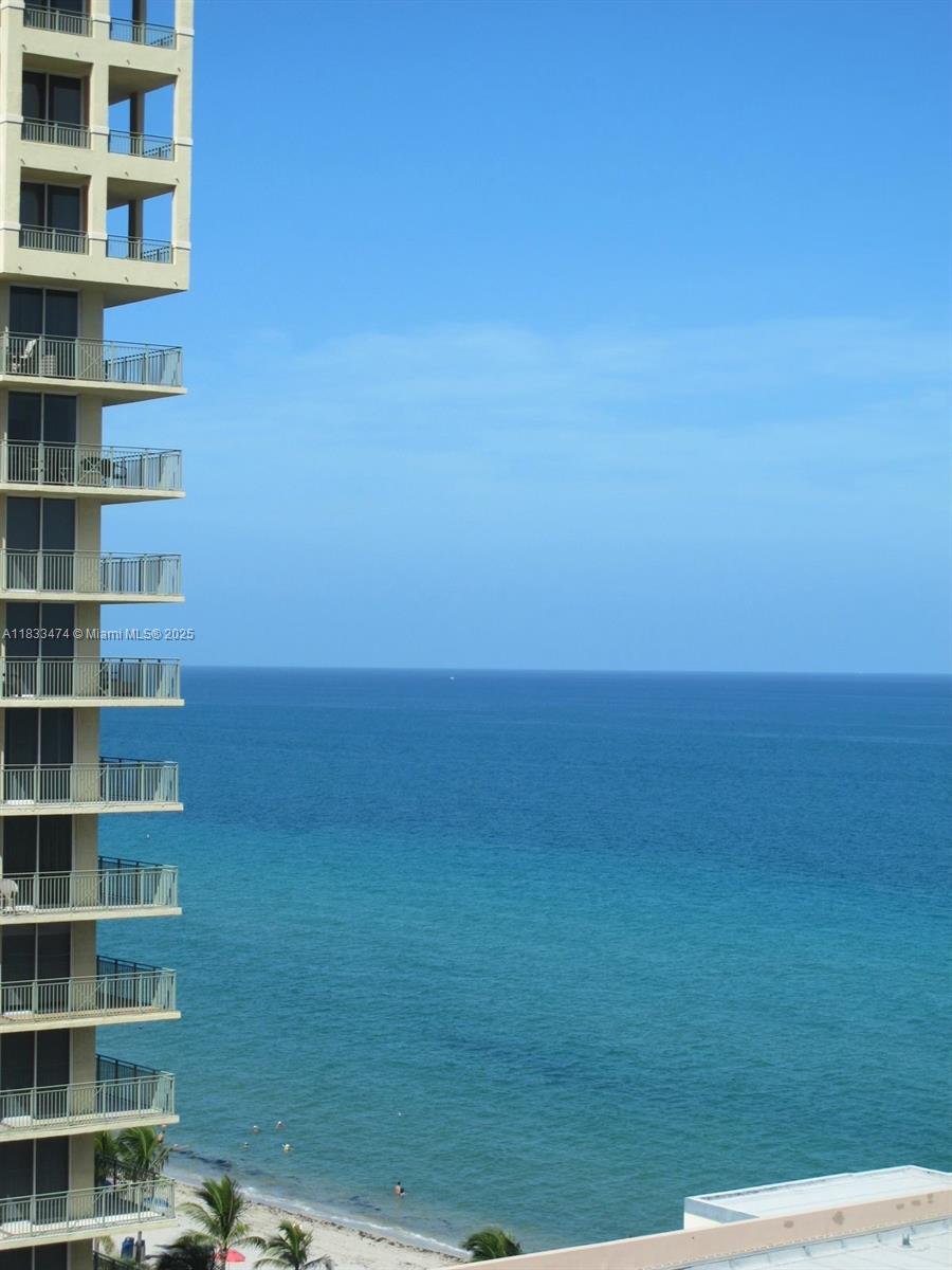 83dcefb7-6515 3140 S Ocean Dr # 1207, Hallandale Beach FL 33009 — #A11833474