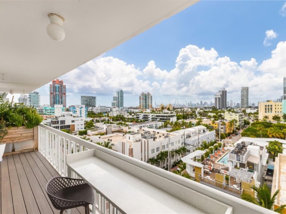 401 Ocean Dr # 1004, Miami Beach FL 33139 — #A11835116
