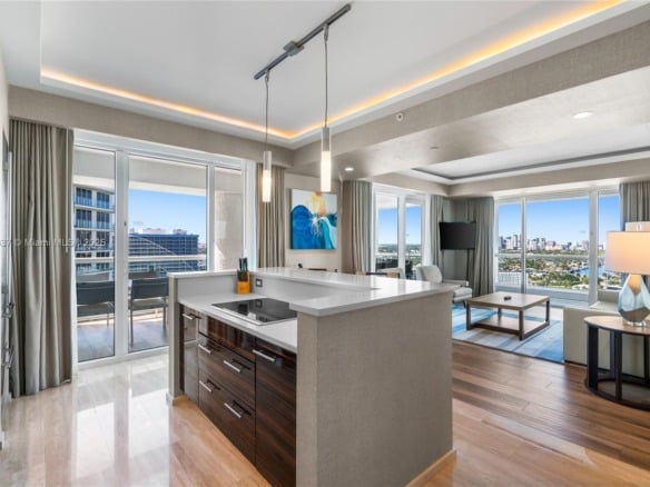 551 N Fort Lauderdale Beach Blvd # R2205, Fort Lauderdale FL 33304 — #A11836637