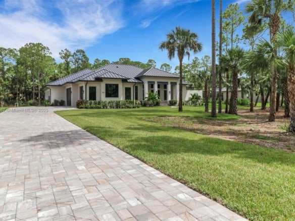 524 13th St Sw, Naples FL 34117 — #A11836667