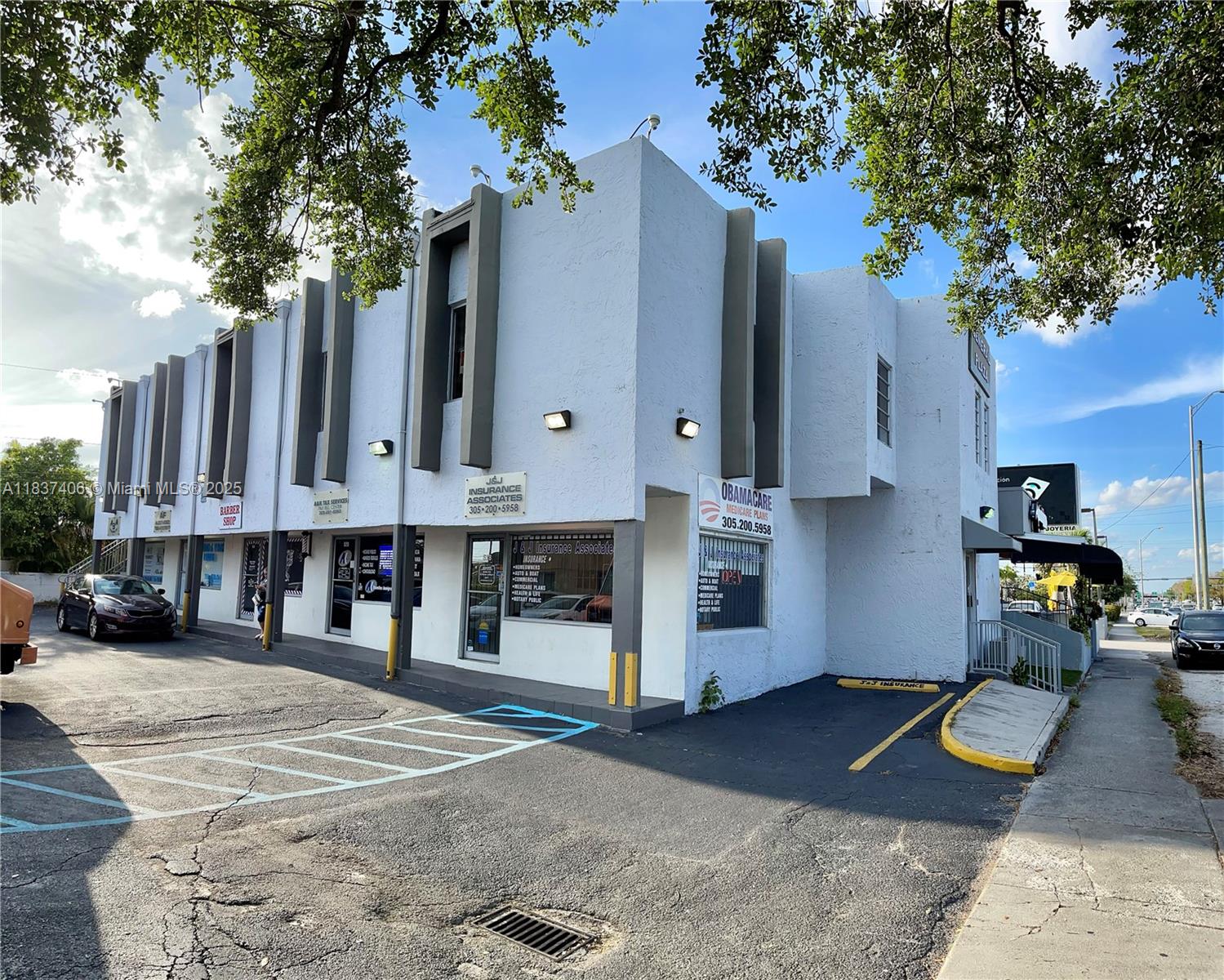 83dcefb7-6625 516 NW 57th Ave, Miami FL 33126 — #A11837406
