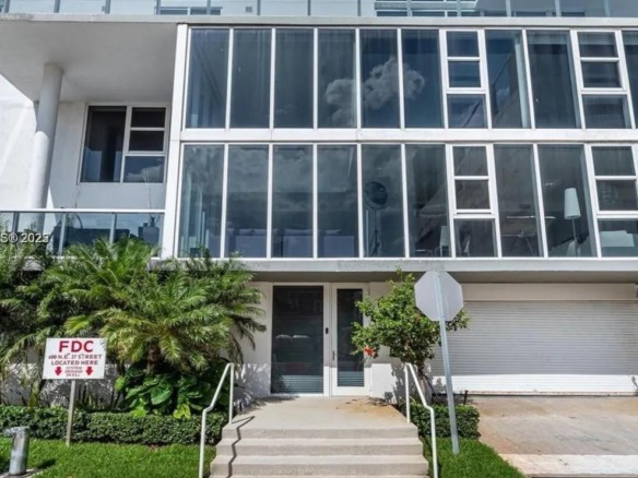 600 NE 27th St # 105, Miami FL 33137 — #A11837762