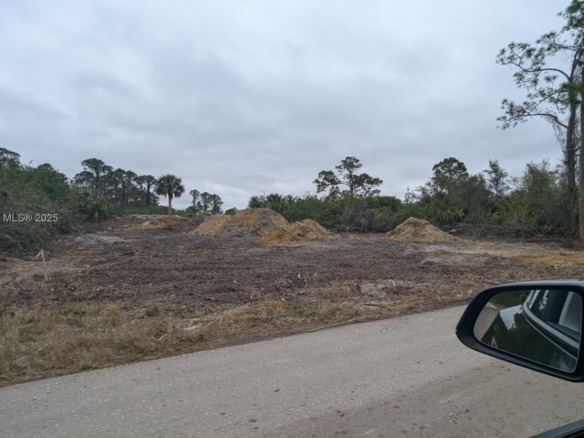 146 Genoa Ave S, Lehigh Acres FL 33974 — #A11837922