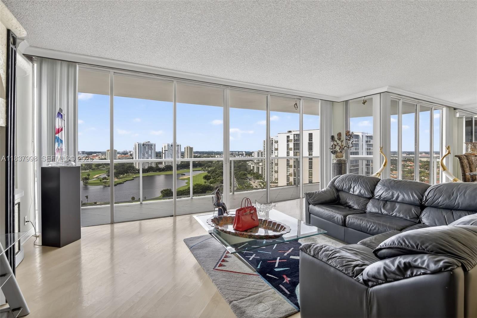 83dcefb7-6647 20281 E Country Club Dr # 1801, Aventura FL 33180 — #A11837998