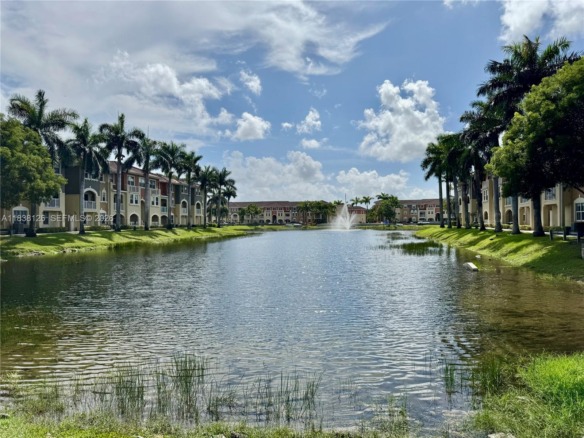 8800 NW 107th Ct # 202, Doral FL 33178 — #A11838126