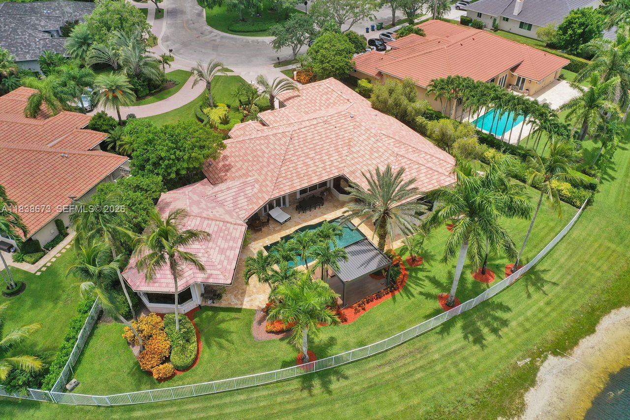2914 Medinah, Weston FL 33332 — #A11838673