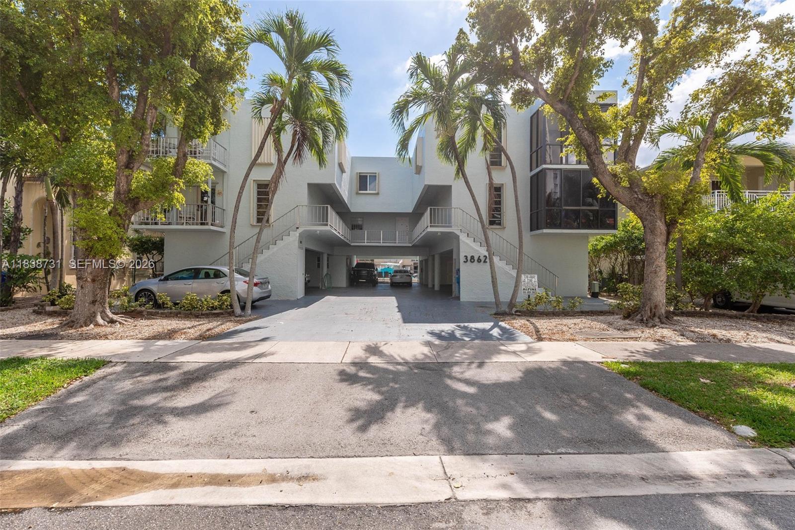 83dcefb7-6666 3862 NE 171st St # B, North Miami Beach FL 33160 — #A11838731